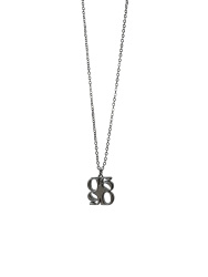 Monogram ketting